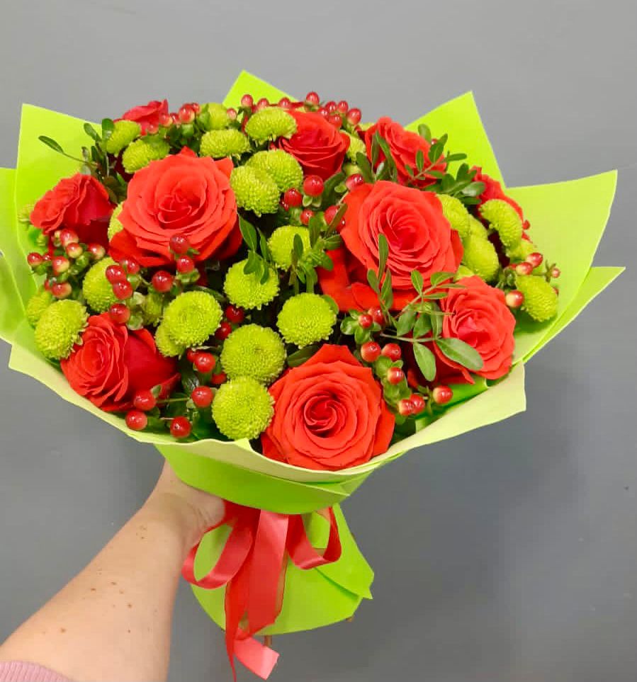 Букет цветов из: Хризантемы и Розы в Переяславке