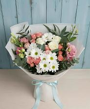 Букет цветов из:  Розы, Лизиантусы и Хризантемы в Переяславке