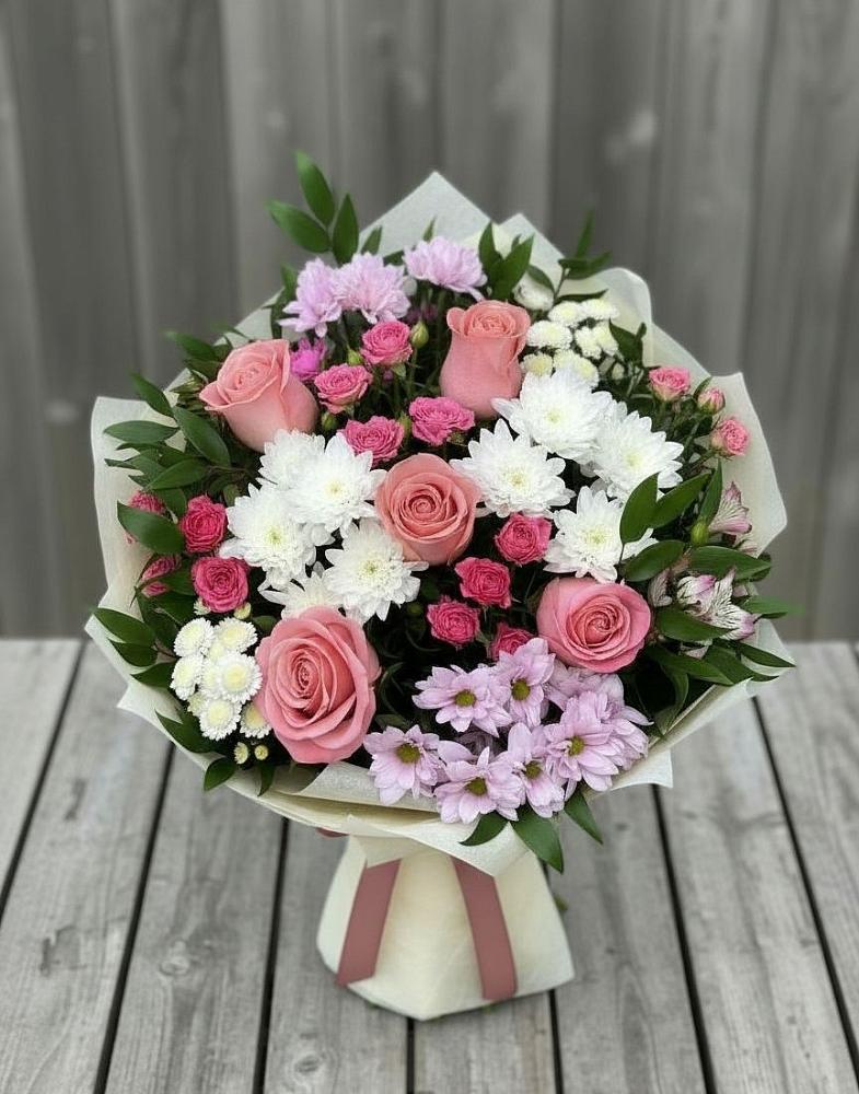 Букет цветов из: Альстромерии, Гвоздики, Розы и Хризантемы в Переяславке
