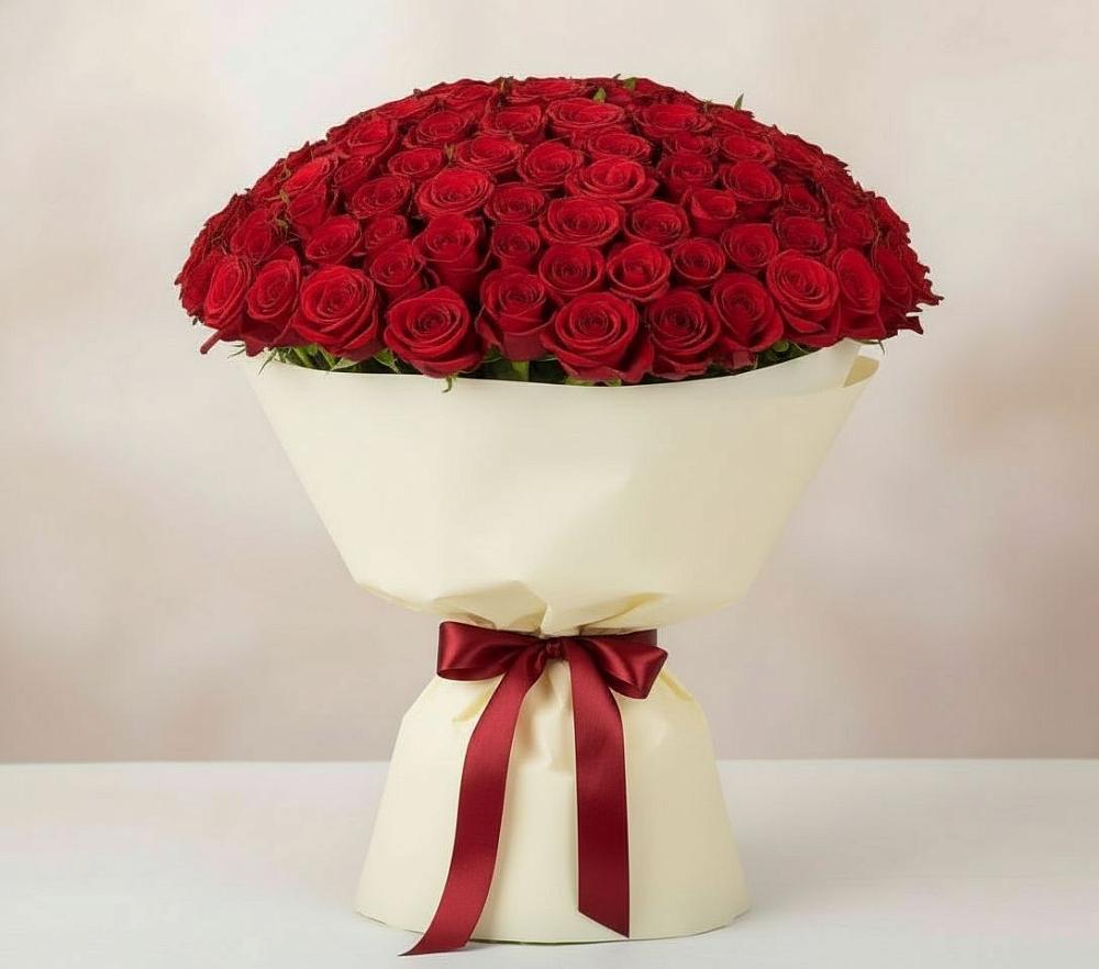Букет 101 Красная роза Милано в Переяславке