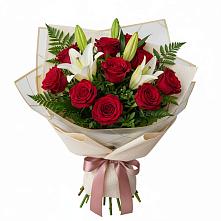 Букет цветов из:  Лилии и Розы в Переяславке