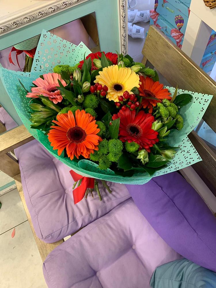 Букет цветов из: Герберы, Хризантемы и Альстромерии в Переяславке