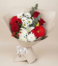 Букет цветов из:  Розы, Хризантемы, Герберы и Лилии в Переяславке