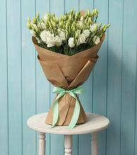 Букет цветов из:  Лизиантусы в Переяславке