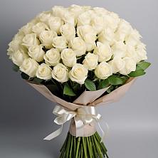 Букет 101 беля роза Белоснежка в Переяславке