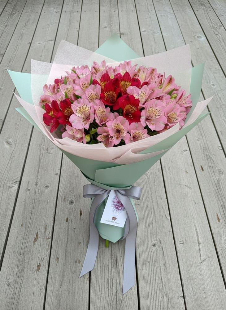 Букет цветов из: Альстромерии в Переяславке
