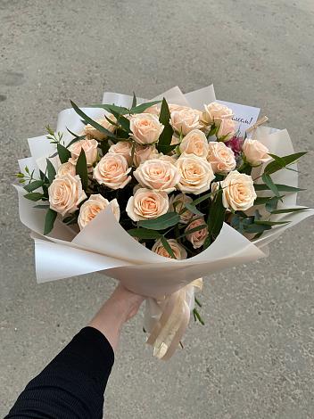 Букет Кремовые розы Латте в Переяславке