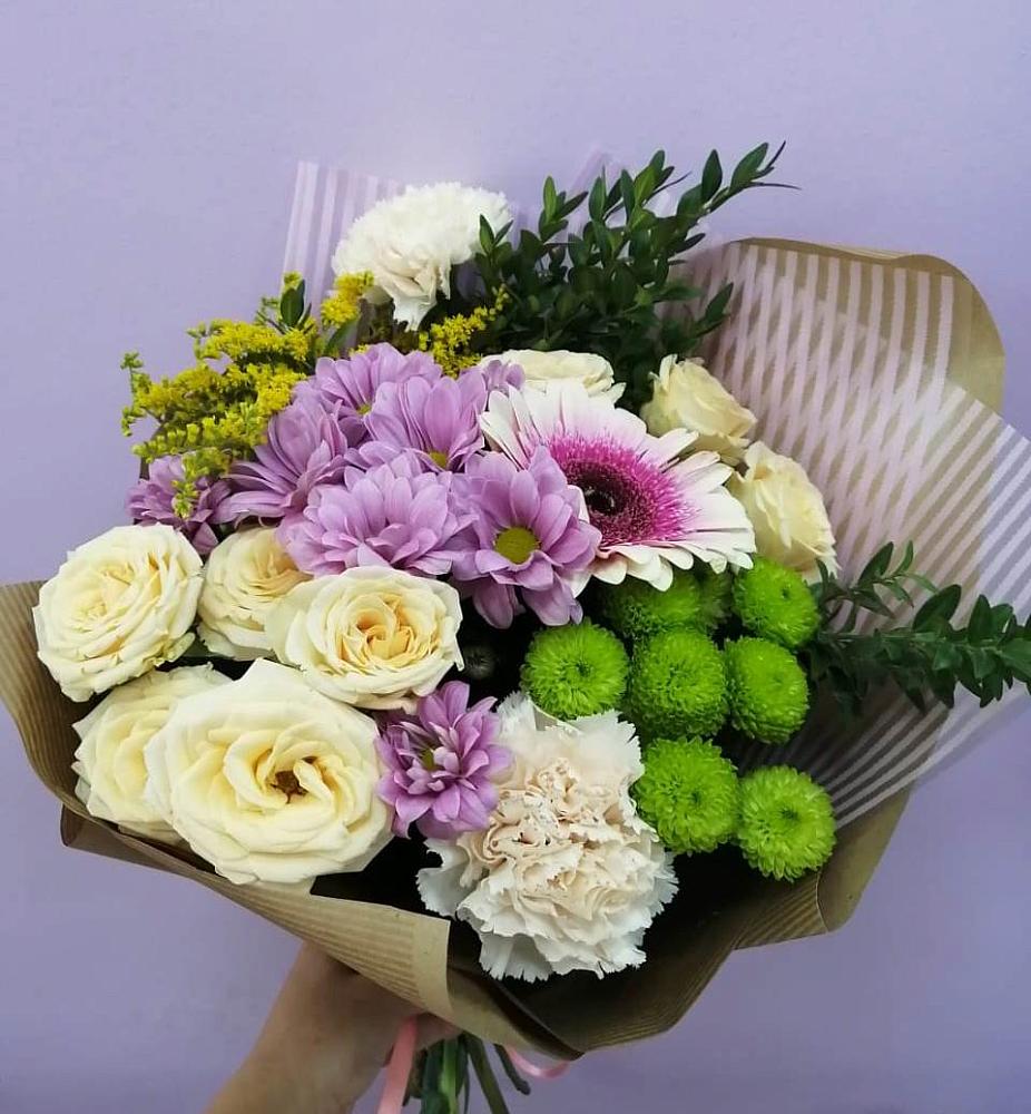 Букет цветов из: Хризантемы, Розы, Гвоздики и Герберы в Переяславке